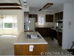 643 Mountain View Dr. - Photo 4