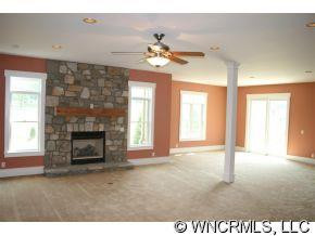 31 Bradford Vistas - Photo 7