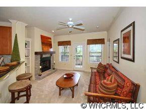 9 KENILWORTH KNOLL #125 - Photo 2
