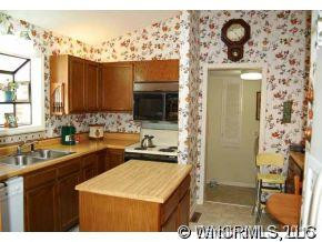 105 EXETER COURT - Photo 4