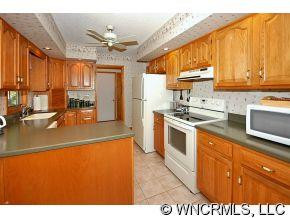 2431 W. Cumming Woods Lane - Photo 5