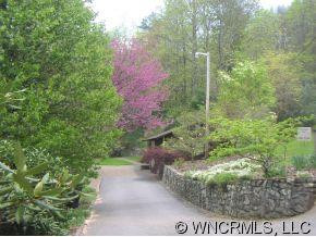 365 Old Country Road - Photo 10