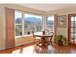 40 OAK RIDGE DRIVE - Photo 4