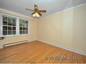 185 MACON AVENUE, B-6, - Photo 11