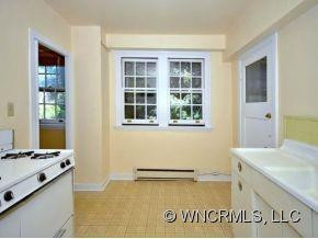 185 MACON AVENUE, B-6, - Photo 9