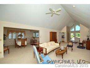 154 OVERLOOK DRIVE - Photo 4