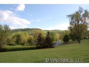 208 Hawthorn Drive - Photo 16