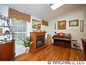 116 ALLEN PAUL DRIVE - Photo 4