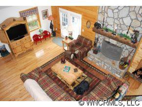 557 Connies Cove - Photo 3