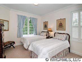111 CHANCERY CT - Photo 8