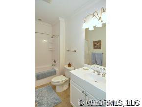 111 CHANCERY CT - Photo 9