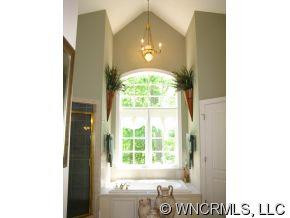 115 Lakehouse Trail - Photo 10