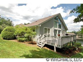 110 Broadmoor - Photo 12