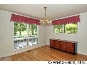 110 Broadmoor - Photo 5