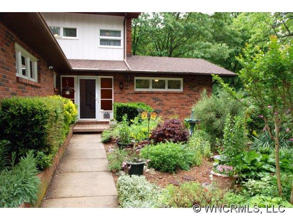 135 Forest Park Dr