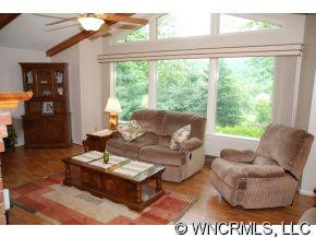 135 Forest Park Dr - Photo 3