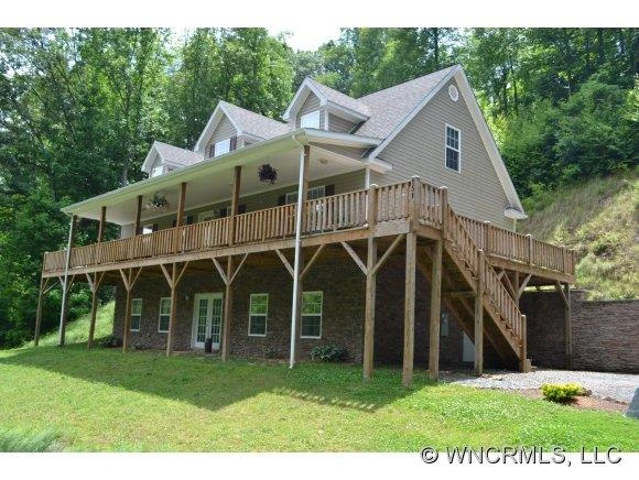 151 Hopper Cove