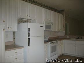 62 Cambridge Drive - Photo 4