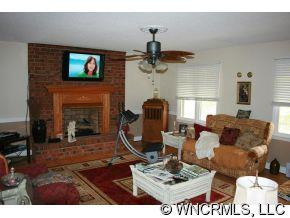 718 WEBB CHURCH RD - Photo 2