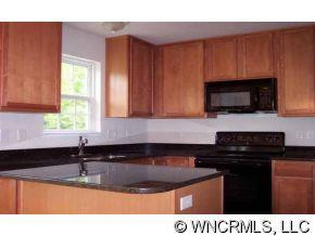 31 Birkshire Way - Photo 3