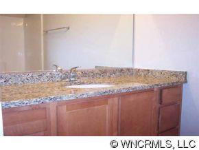 31 Birkshire Way - Photo 8