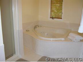 203 Tryon Bay Circle - Photo 9