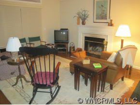 296 Sparrow's Way - Photo 8