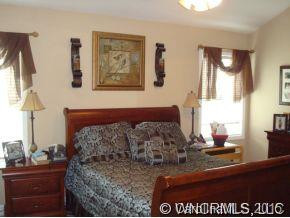 240 Eagle View Lane - Photo 11