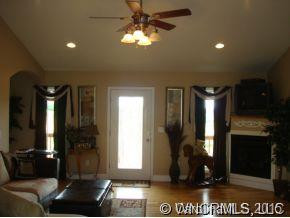 240 Eagle View Lane - Photo 3