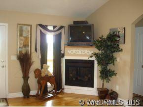 240 Eagle View Lane - Photo 4