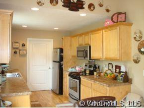 240 Eagle View Lane - Photo 8
