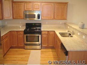 77 Rotunda Circle - Photo 6