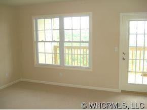 77 Rotunda Circle - Photo 7