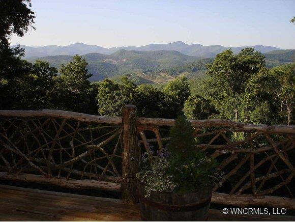 349 Round Mountain Road