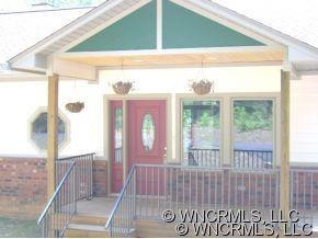 7 Emerald Drive - Photo 2