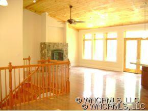 7 Emerald Drive - Photo 4