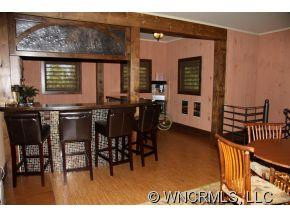 7 Moltz Court - Photo 8