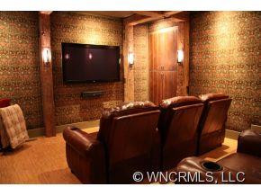 7 Moltz Court - Photo 9