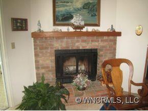 72 Lakeview Court - Photo 6
