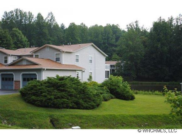 36 Lakeview Court