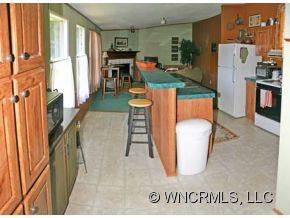 21 Dot Street - Photo 8