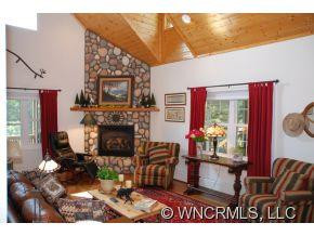 632 BRANNON FOREST DR - Photo 3