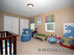 68 PARK TERRACE - Photo 6
