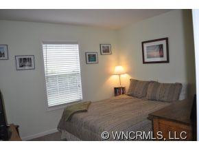 320 MacNeil Way - Photo 6