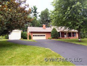 12 Clarion Drive - Photo 2