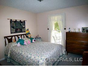 12 Clarion Drive - Photo 11