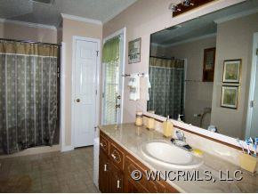 12 Clarion Drive - Photo 10
