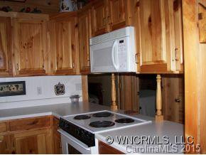 695 Pheasant St. - Photo 3