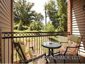 323 Appeldoorn Circle - Photo 2