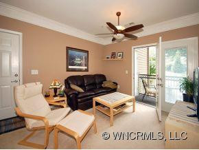 323 Appeldoorn Circle - Photo 3
